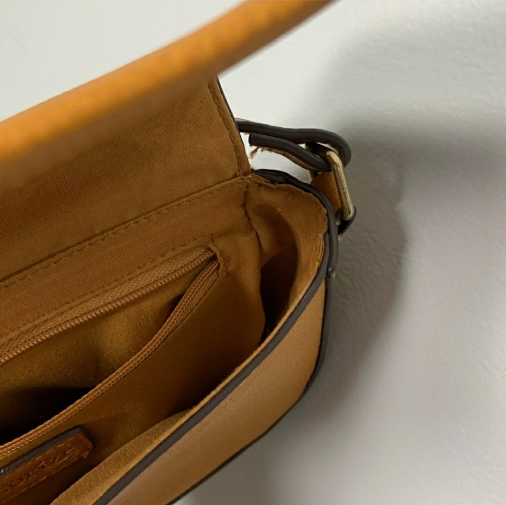 Brown Purse - Picture 4 of 7